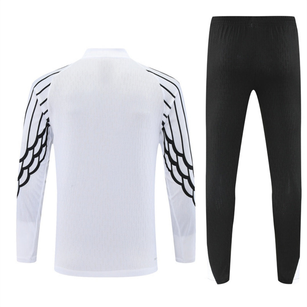 25/26 Ensemble PSG Spécial white